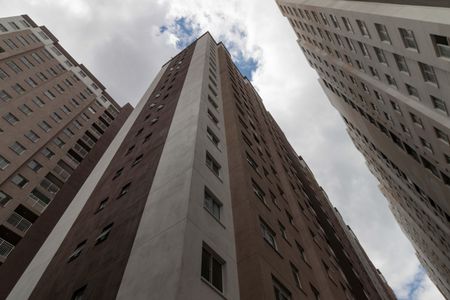 Apartamento para alugar com 34m², 2 quartos e sem vaga Apartamento para alugar com 34m², 2 quartos e sem vagaFachada
