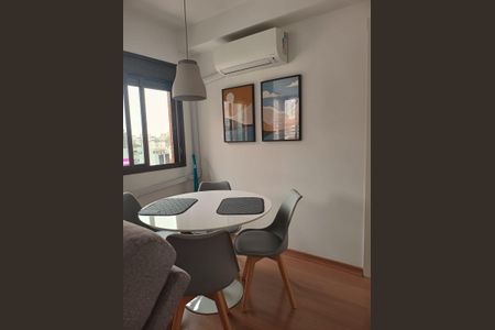 Sala  de apartamento para alugar com 1 quarto, 48m² em Independência, Porto Alegre
