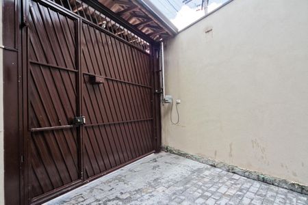 Casa para alugar com 189m², 2 quartos e 1 vaga Casa para alugar com 189m², 2 quartos e 1 vagaÁrea externa