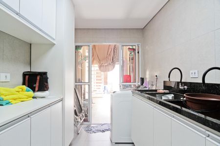 Casa para alugar com 189m², 2 quartos e 1 vaga Casa para alugar com 189m², 2 quartos e 1 vagaÁrea de Serviço