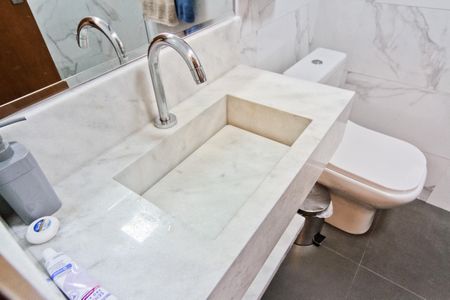 Casa para alugar com 189m², 2 quartos e 1 vaga Casa para alugar com 189m², 2 quartos e 1 vagaBanheiro