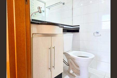 Apartamento à venda com 76m², 3 quartos e 1 vagaBanheiro da Suíte 01