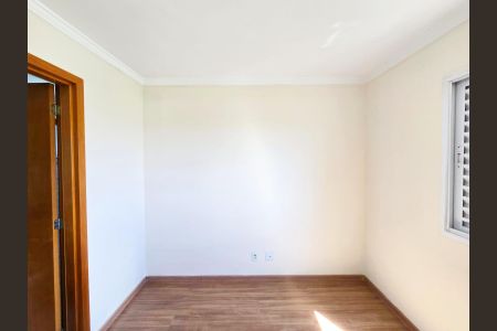 Apartamento à venda com 76m², 3 quartos e 1 vagaSuíte 01