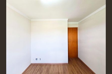 Apartamento à venda com 76m², 3 quartos e 1 vagaQuarto 2