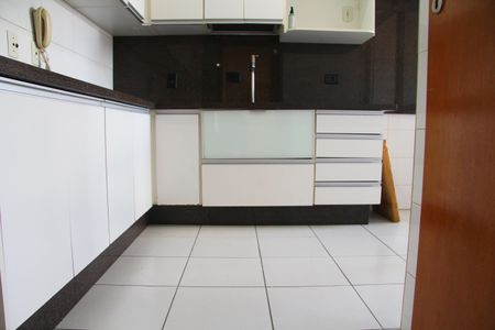 Apartamento à venda com 76m², 3 quartos e 1 vagaCozinha