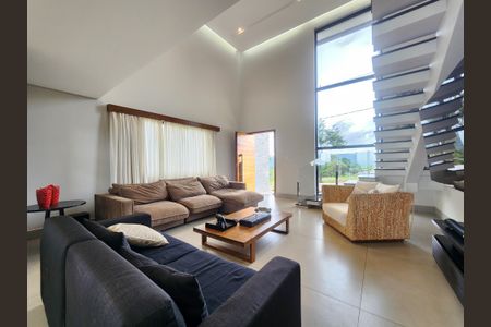 Sala  de casa de condomínio à venda com 4 quartos, 300m² em Casa Branca, Brumadinho