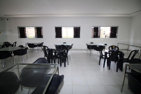 Apartamento para alugar com 48m², 2 quartos e 1 vagaÁrea comum - Salão de festas