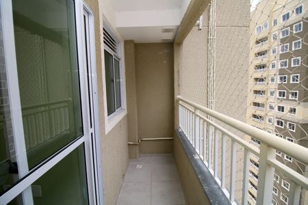 Apartamento para alugar com 48m², 2 quartos e 1 vagaVaranda