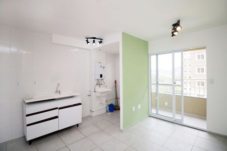 Apartamento para alugar com 48m², 2 quartos e 1 vagaSala