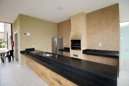 Apartamento para alugar com 48m², 2 quartos e 1 vagaÁrea comum - Churrasqueira