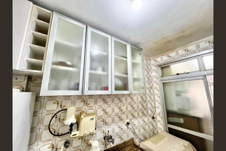 Apartamento à venda com 53m², 2 quartos e 1 vagaCozinha