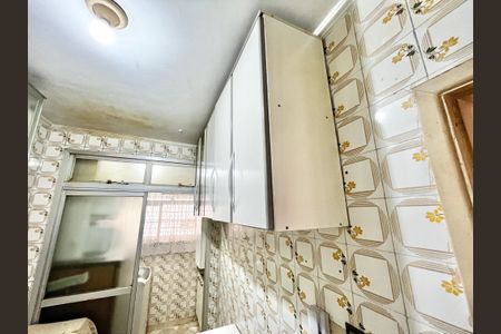 Apartamento à venda com 53m², 2 quartos e 1 vagaCozinha