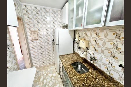 Apartamento à venda com 53m², 2 quartos e 1 vagaCozinha