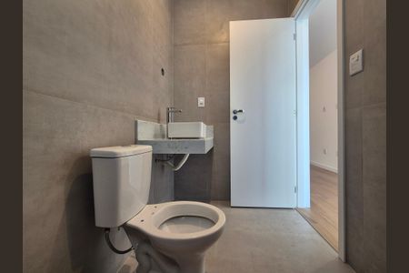 Casa de condomínio à venda com 220m², 4 quartos e 4 vagasBanheiro suite 2