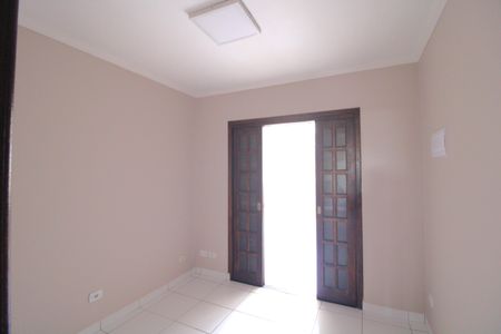 Casa para alugar com 2 quartos, 60m² em Jardim Orly, São Paulo