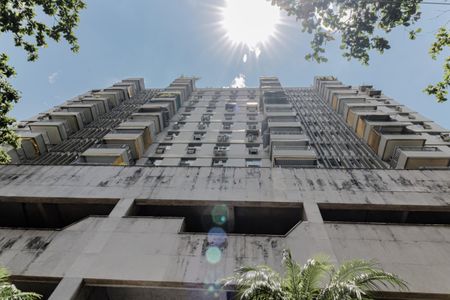 Apartamento à venda com 200m², 3 quartos e 2 vagasFachada do Prédio