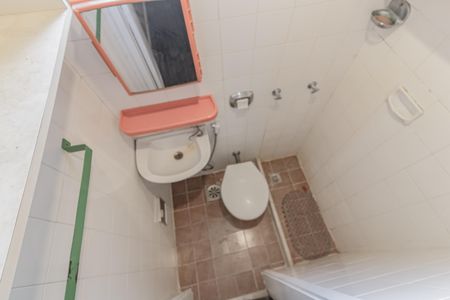 Apartamento à venda com 200m², 3 quartos e 2 vagasBanheiro de Serviço