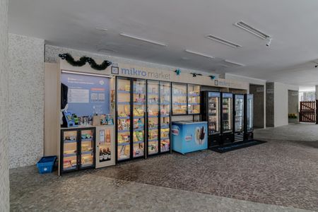 Apartamento à venda com 200m², 3 quartos e 2 vagasÁrea comum - Mini Mercado