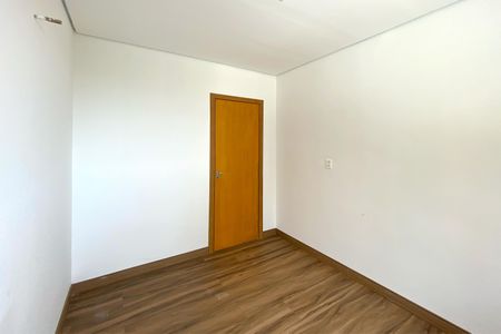 Apartamento à venda com 62m², 2 quartos e 2 vagas Apartamento à venda com 62m², 2 quartos e 2 vagasQuarto 2
