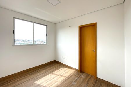 Apartamento à venda com 62m², 2 quartos e 2 vagas Apartamento à venda com 62m², 2 quartos e 2 vagasSuite 1