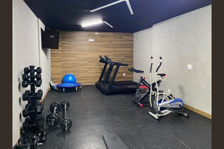 Apartamento à venda com 62m², 2 quartos e 2 vagas Apartamento à venda com 62m², 2 quartos e 2 vagasÁrea comum - Academia