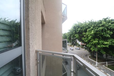 Apartamento para alugar com 70m², 2 quartos e 1 vagaVaranda