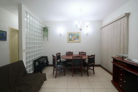 Sala de apartamento para alugar com 2 quartos, 70m² em Jardim Tejereba, Guarujá