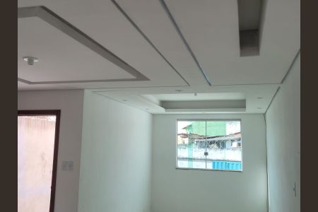 Casa para alugar com 3 quartos, 97m² em Centro, Ribeirão das Neves