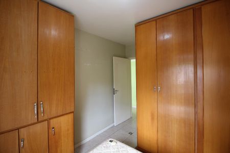 Sala de apartamento para alugar com 2 quartos, 48m² em Independência, Porto Alegre