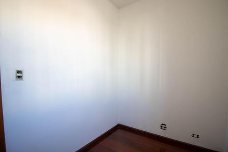 Apartamento à venda com 104m², 2 quartos e 1 vagaQuarto 2