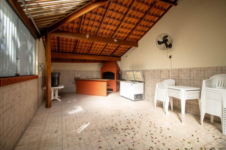 Apartamento à venda com 104m², 2 quartos e 1 vagaChurrasqueira