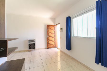 Casa de condomínio para alugar com 62m², 2 quartos e 2 vagas Casa de condomínio para alugar com 62m², 2 quartos e 2 vagasSala