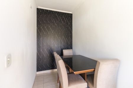 Sala de casa de condomínio para alugar com 2 quartos, 62m² em Vila Princesa Isabel, São Paulo