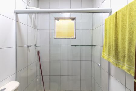 Casa de condomínio para alugar com 62m², 2 quartos e 2 vagas Casa de condomínio para alugar com 62m², 2 quartos e 2 vagasBanheiro