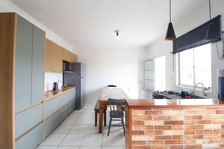 Casa para alugar com 90m², 2 quartos e 2 vagas