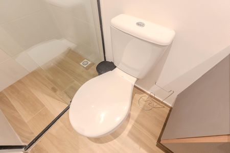 Banheiro de apartamento para alugar com 1 quarto, 33m² em Bela Vista, São Paulo