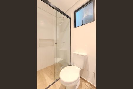 Banheiro de apartamento para alugar com 1 quarto, 33m² em Bela Vista, São Paulo