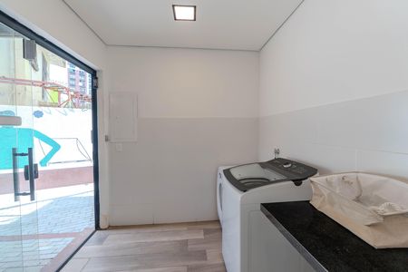 Apartamento para alugar com 33m², 1 quarto e sem vagaLavanderia