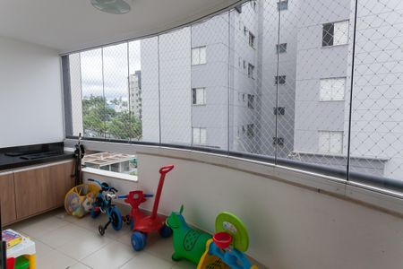 Apartamento à venda com 78m², 2 quartos e 2 vagasVaranda da Sala