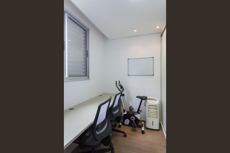 Apartamento à venda com 78m², 2 quartos e 2 vagasEscritório