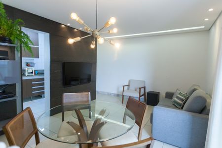 Apartamento à venda com 78m², 2 quartos e 2 vagassala