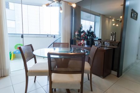 Apartamento à venda com 78m², 2 quartos e 2 vagasSala de Jantar