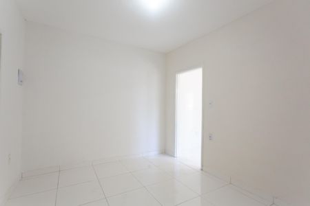 Casa para alugar com 50m², 1 quarto e 1 vagaSala
