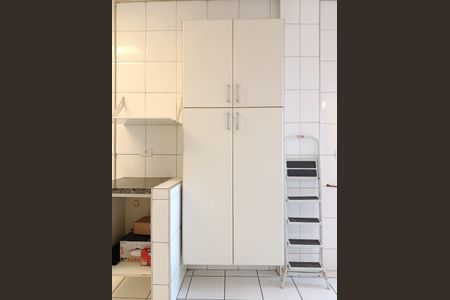 Apartamento para alugar com 94m², 3 quartos e 1 vagaÁrea de Serviço