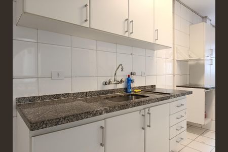 Apartamento para alugar com 94m², 3 quartos e 1 vagaCozinha