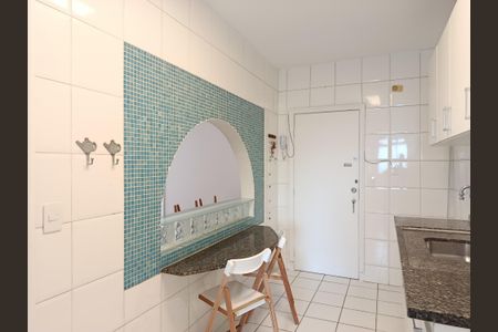 Apartamento para alugar com 94m², 3 quartos e 1 vagaCozinha