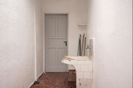 Casa para alugar com 80m², 1 quarto e 1 vagaÁrea de Serviço