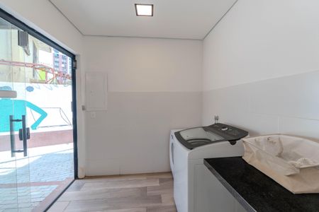 Apartamento para alugar com 33m², 1 quarto e sem vaga Apartamento para alugar com 33m², 1 quarto e sem vagaLavanderia