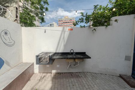 Apartamento para alugar com 33m², 1 quarto e sem vaga Apartamento para alugar com 33m², 1 quarto e sem vagaÁrea comum - Churrasqueira