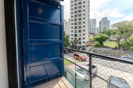 Apartamento para alugar com 33m², 1 quarto e sem vaga Apartamento para alugar com 33m², 1 quarto e sem vagaSacada